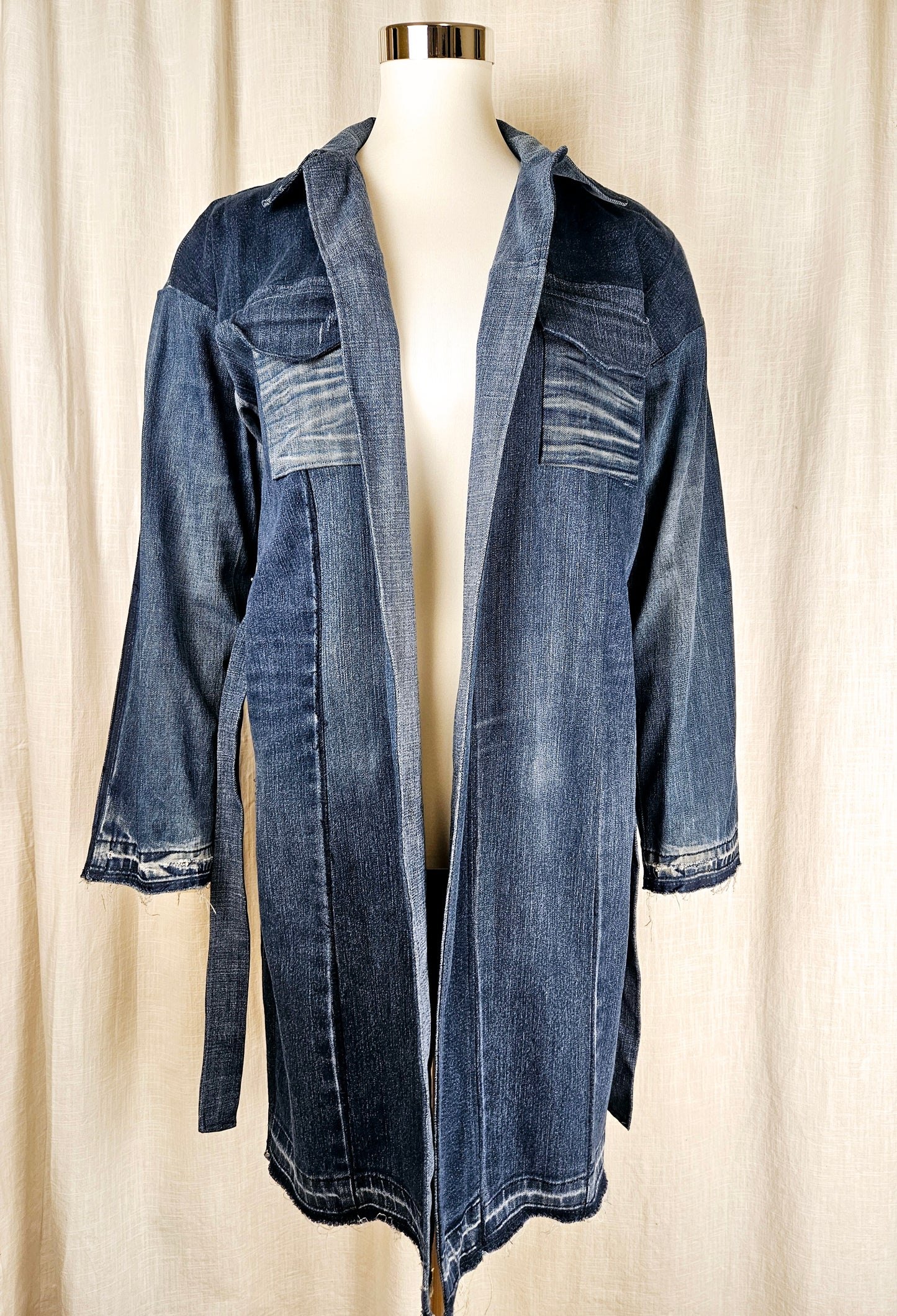 Upcycled Jeansmantel Gr. S/M