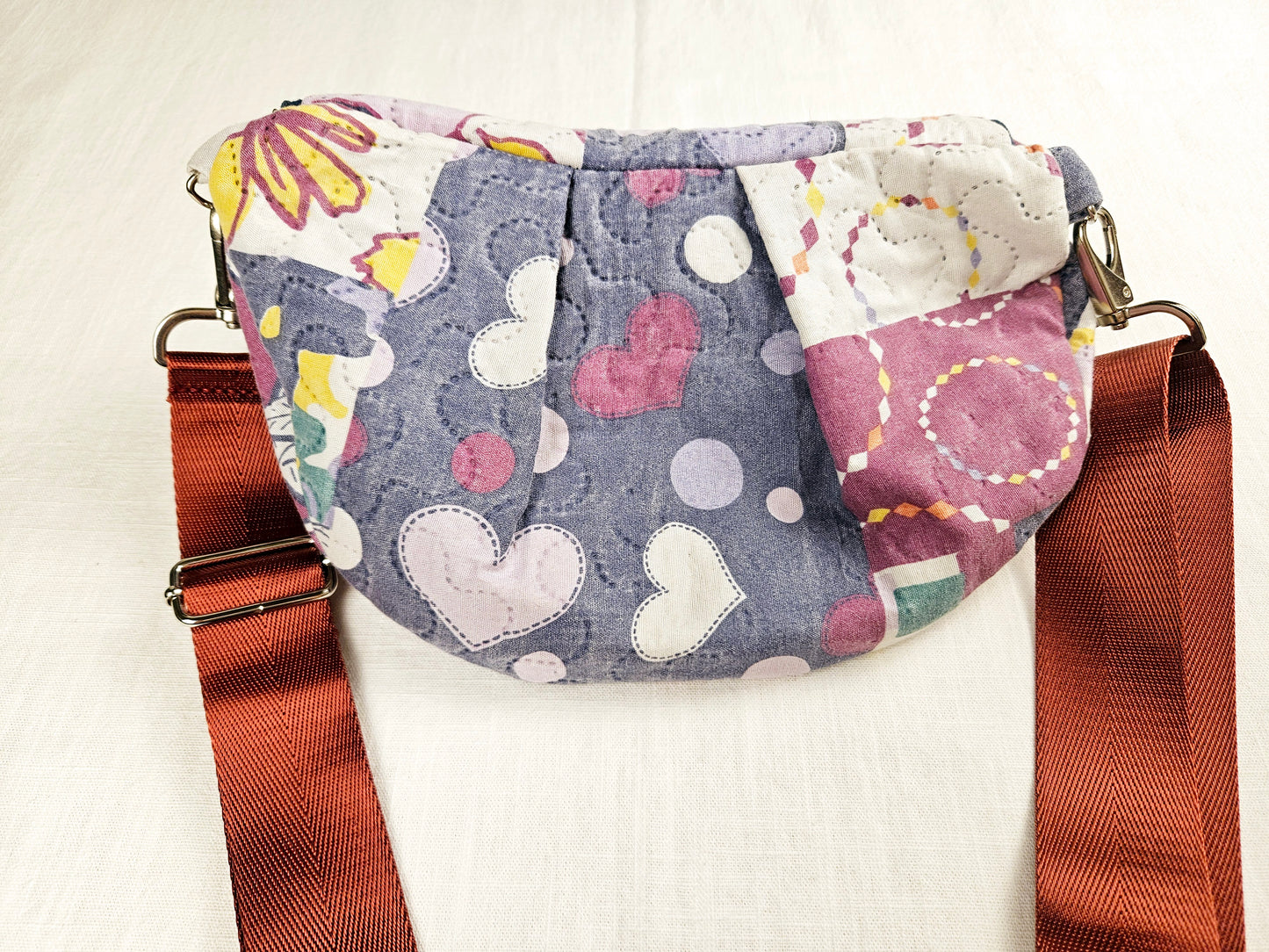 Upcycled Crossbody Bag "Patchwork 90's"