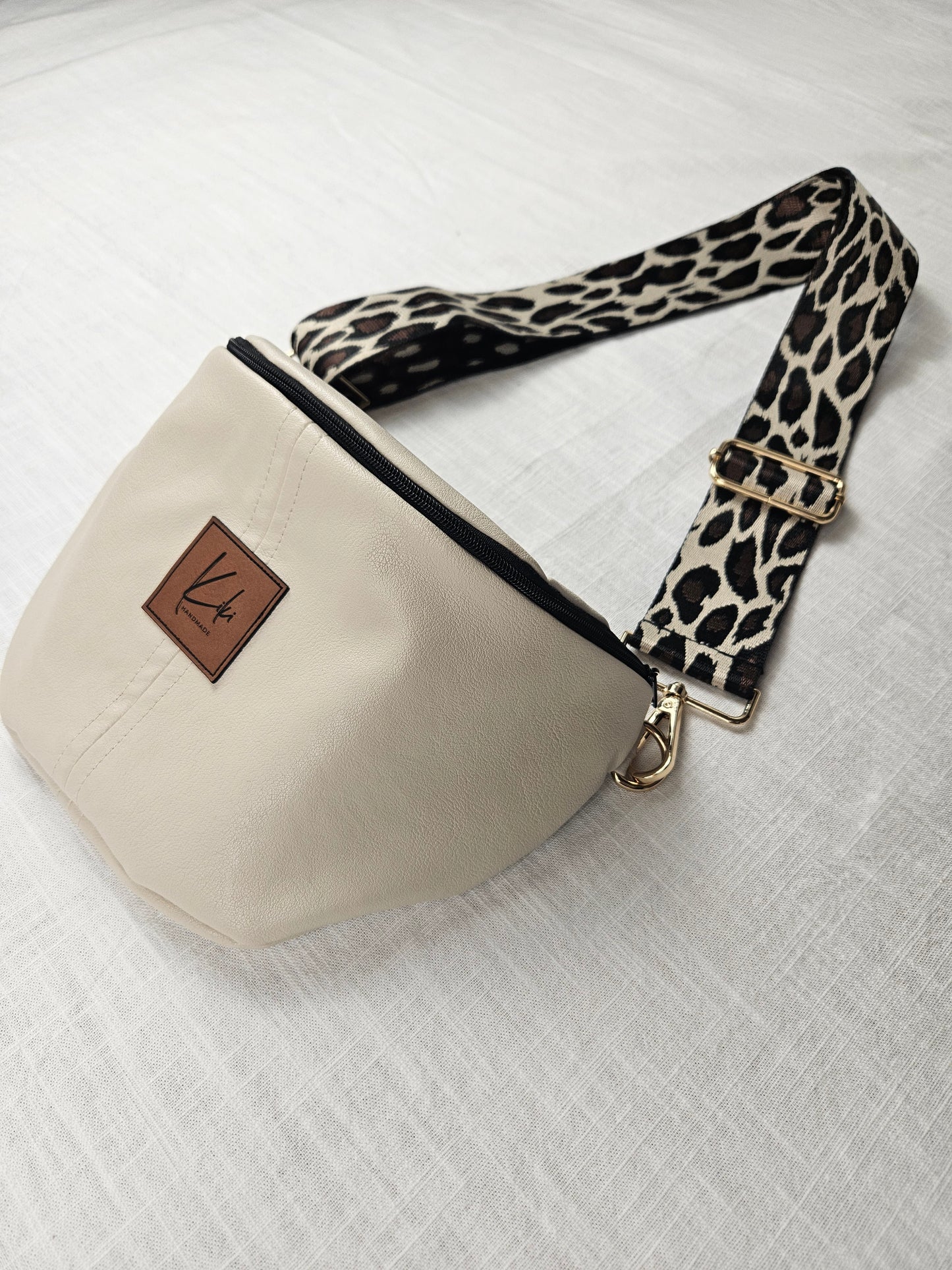 Upcycled Crossbody Bag beige "Leo"