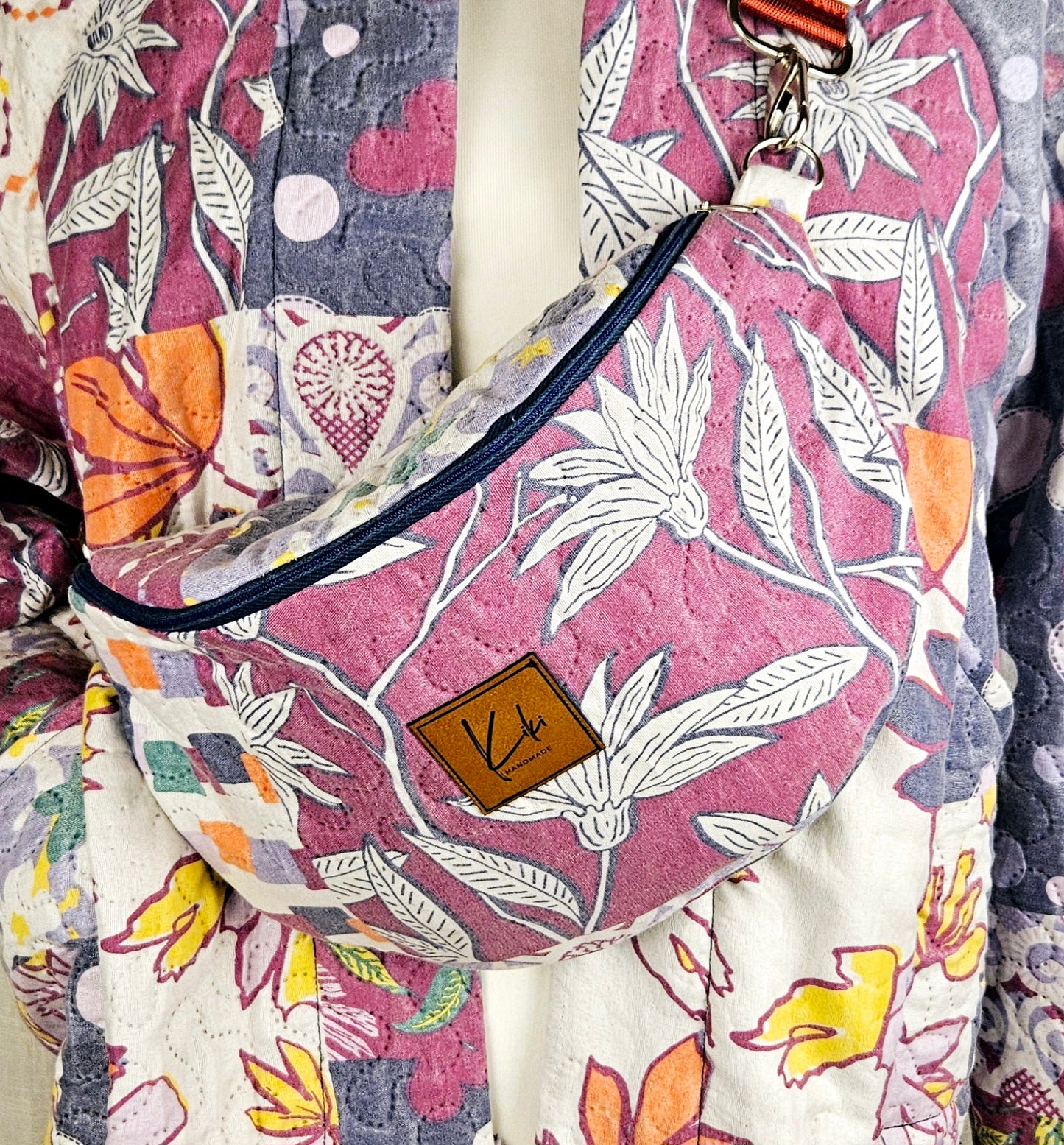 Upcycled Crossbody Bag "Patchwork 90's"