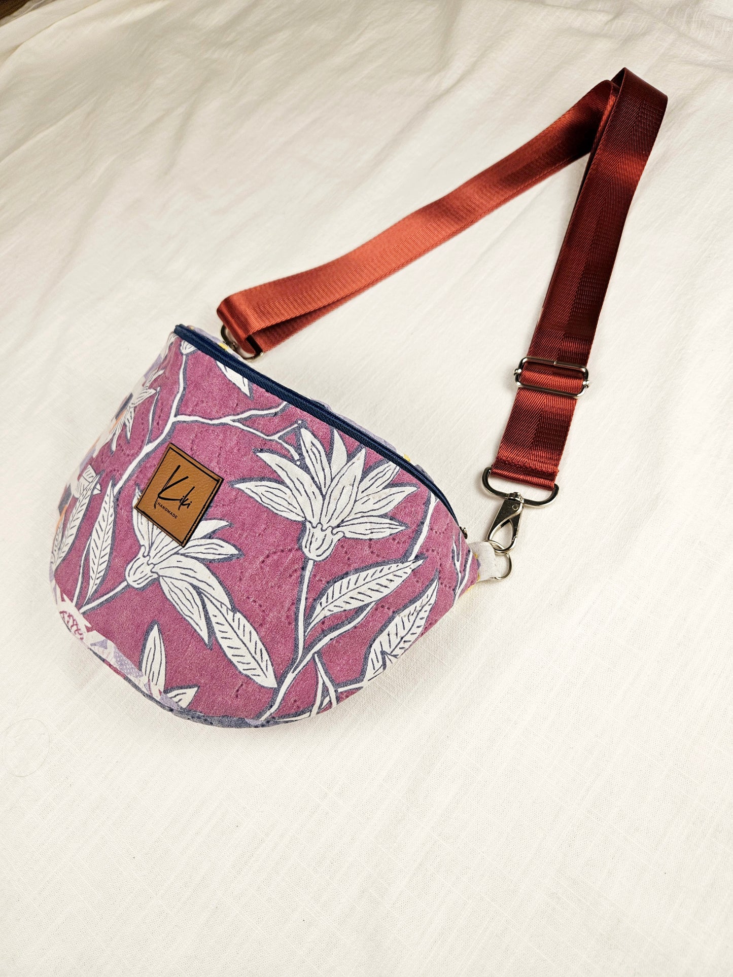 Upcycled Crossbody Bag "Patchwork 90's"