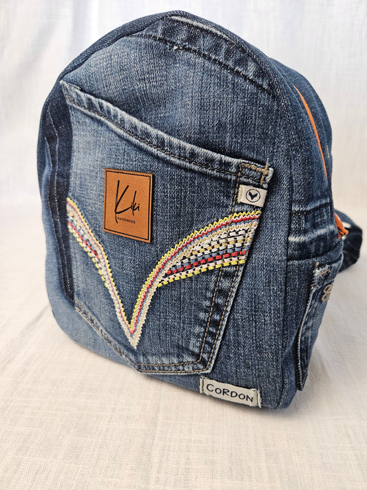 Upcycled Jeans Mini Rucksack dunkelblau "Cordon"