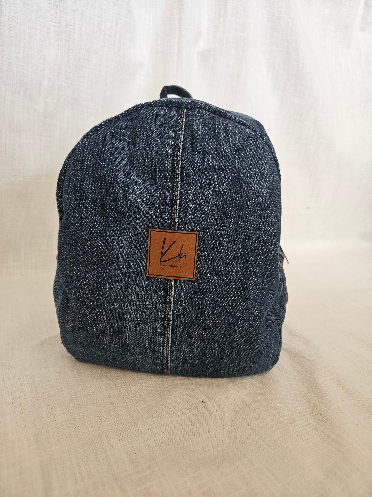Upcycled Jeans Mini Rucksack dunkelblau "Only"