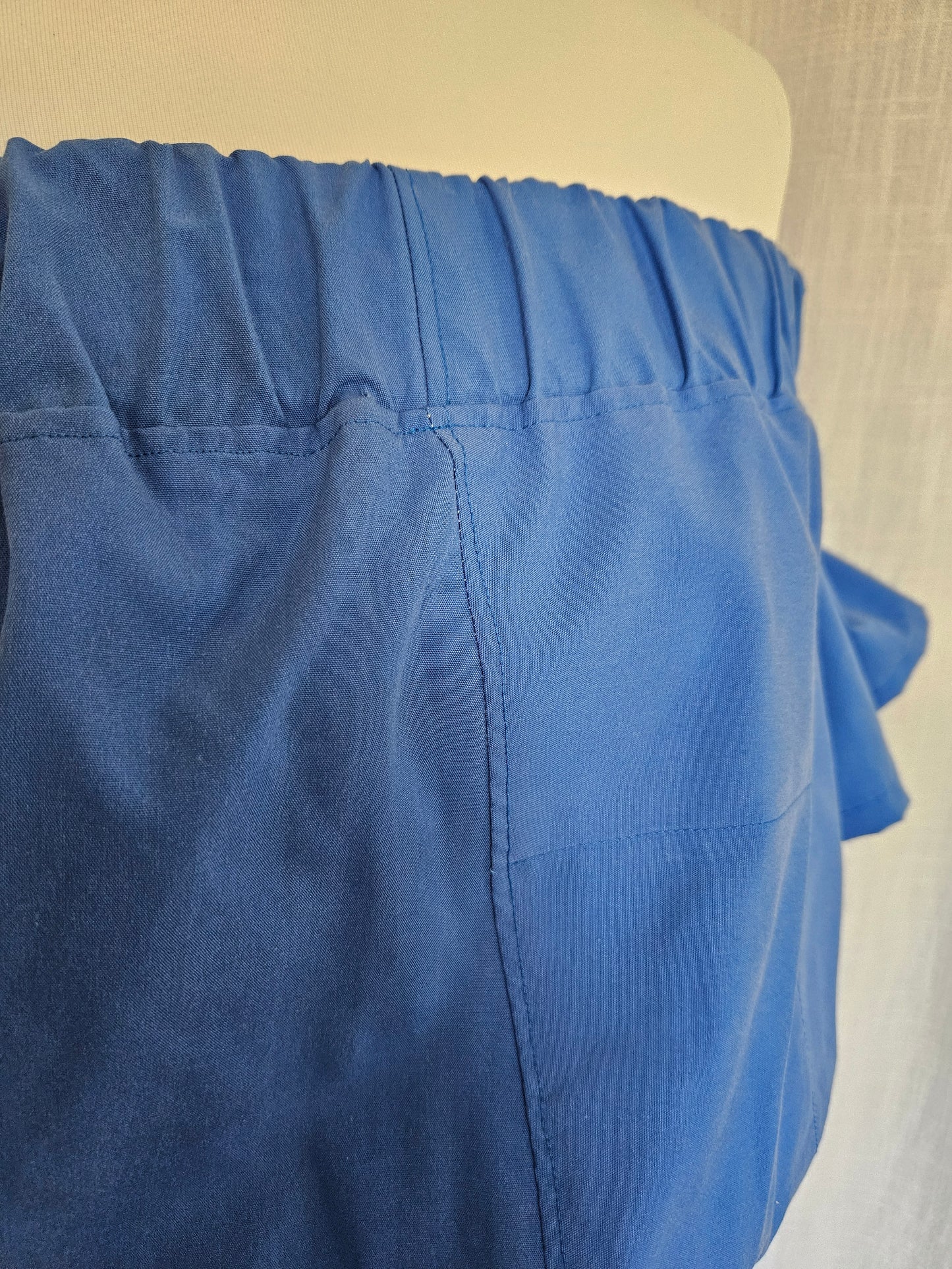 Upcycled off-shoulder Jumpsuit Gr. S