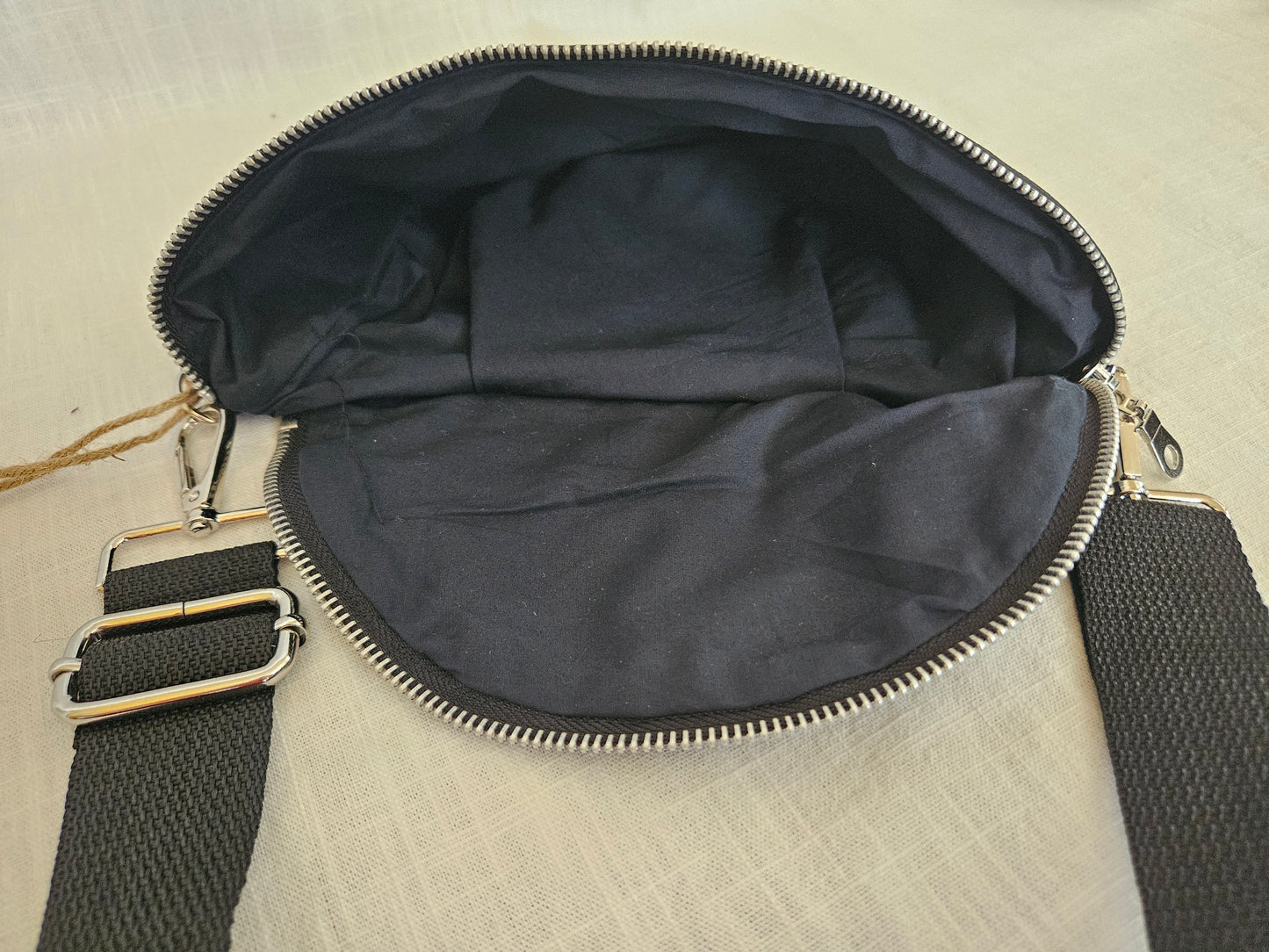 Schwarze Crossbody Bag matt "Schwarz"