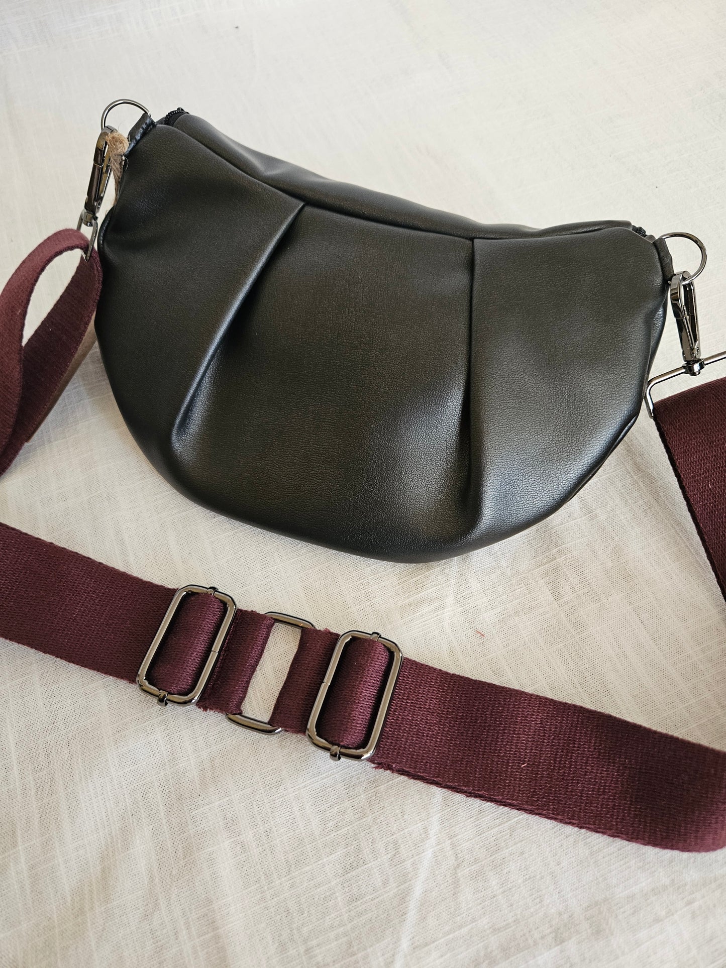 Anthrazit Crossbody Bag metallic "Bordeaux"