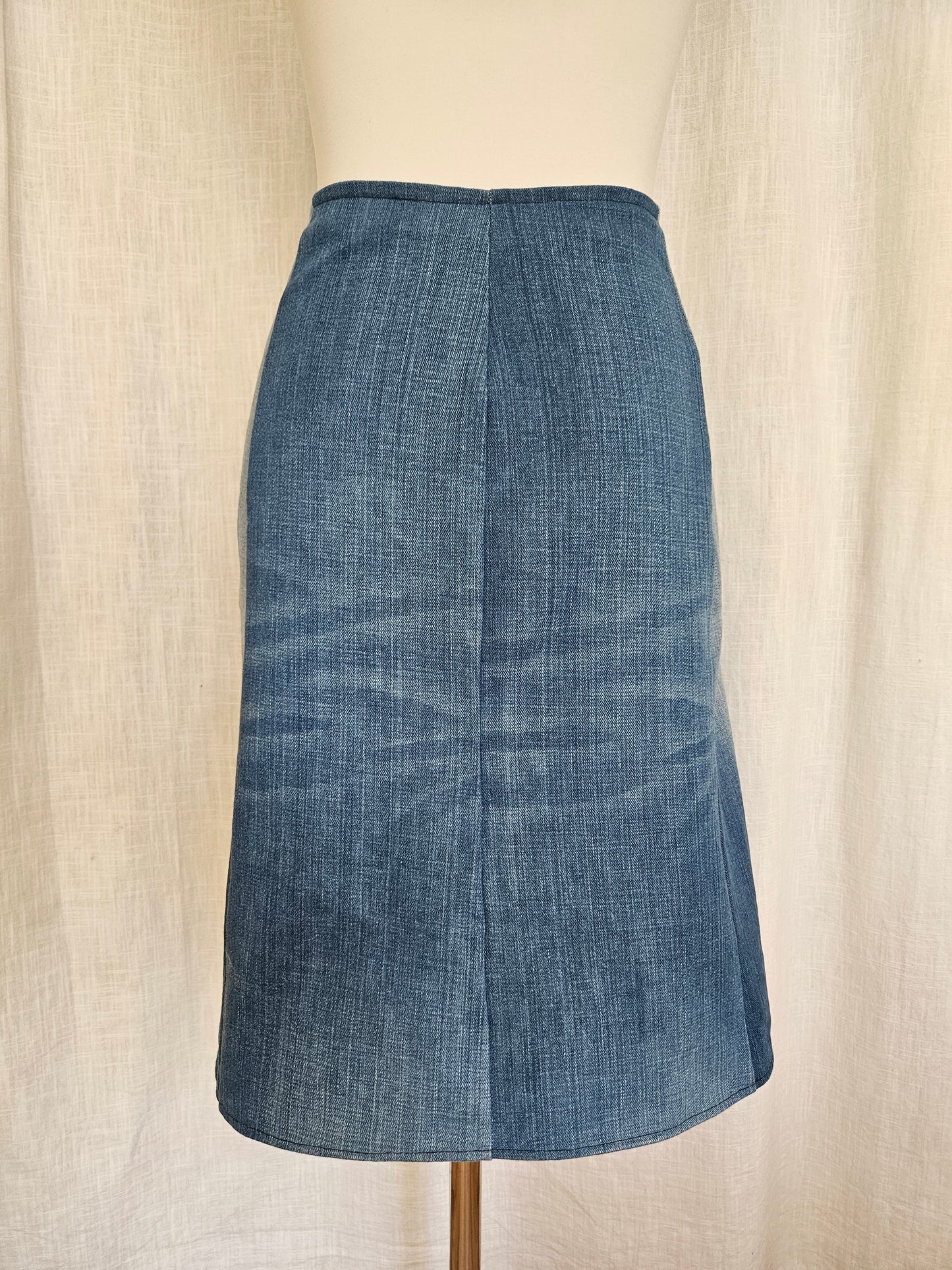 Upcycled Jeansrock mit Rüschen Gr. S